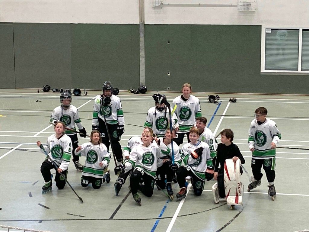 Hitzeschlacht in Monheim – Vipers-Schüler feiern starken 0:19-Sieg 🐍💥