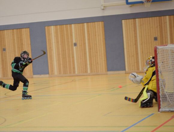 Freundschaftsspiel der Schüler gegen die Crash Eagels
